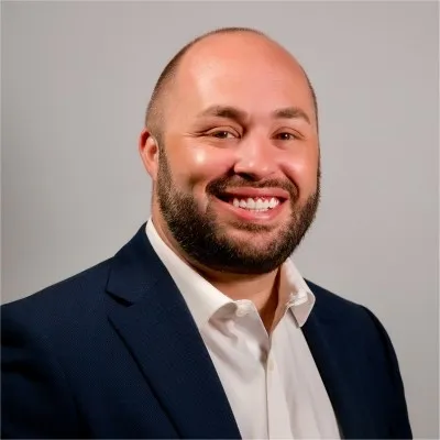 Jonathan Barfell Headshot